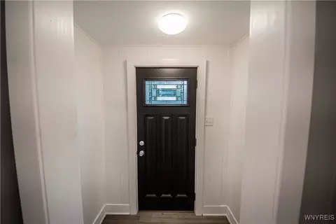 Entry Way - 9 Pleasant Ave, Evans, NY 14006 photo 2 of 5