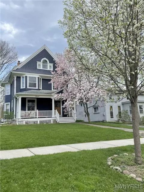15 2nd St, Geneseo, NY 14454