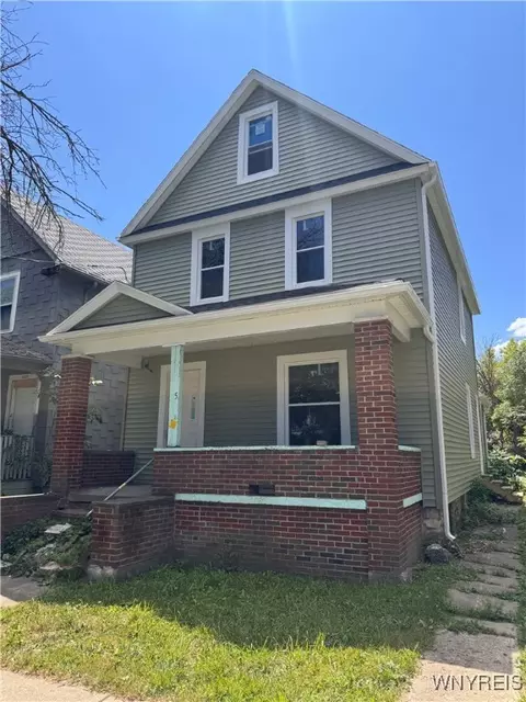1535 Pierce Ave, Niagara Falls, NY 14301