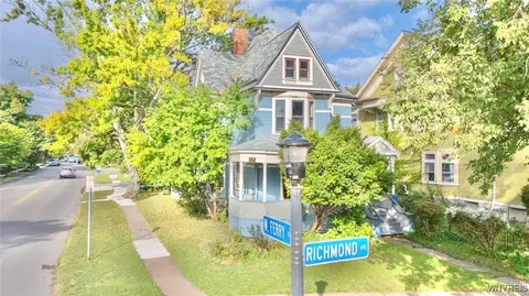 484 Richmond Ave, Buffalo, NY 14222