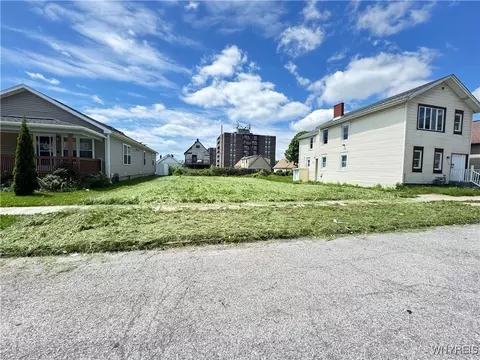 318 Trenton Ave, Buffalo, NY 14201