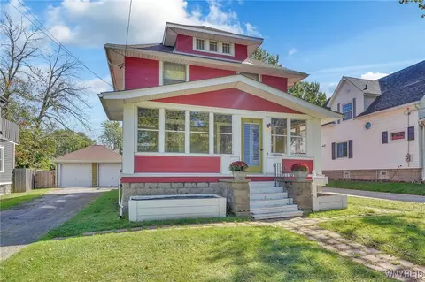 51 Highland Ave, Tonawanda, NY 14150