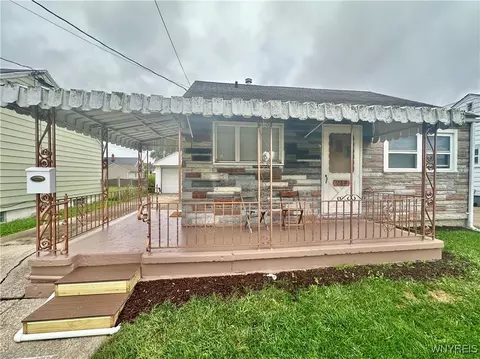214 Griffith St, Buffalo, NY 14212