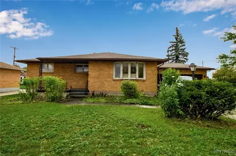 113 Diane Dr, Cheektowaga, NY 14225
