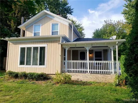 116 Hedley St, Shelby, NY 14103