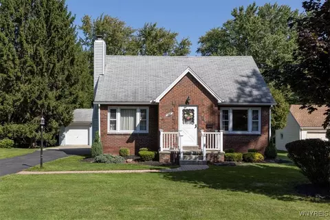 250 Allendale Rd, West Seneca, NY 14224