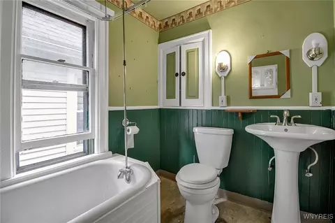 95 Garner Ave, Buffalo, NY 14213 photo 20