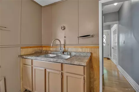 95 Garner Ave, Buffalo, NY 14213 photo 10