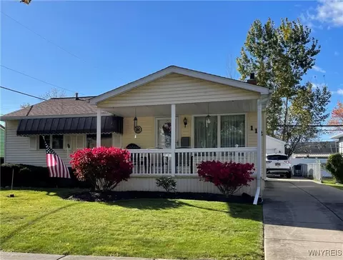 112 Wilmington Ave, Tonawanda, NY 14150