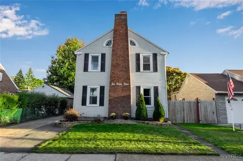 233 Lindsay Pl, North Tonawanda, NY 14120