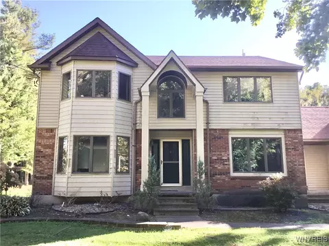 2735 Kulp Rd, Eden, NY 14057