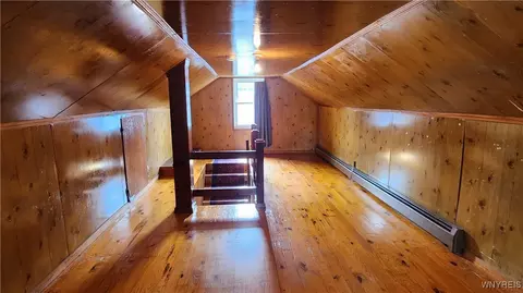 Entry Way - 546 King St, Olean, NY 14760 photo 1 of 2