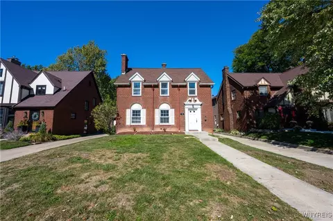 48 Danbury Ln, Buffalo, NY 14217
