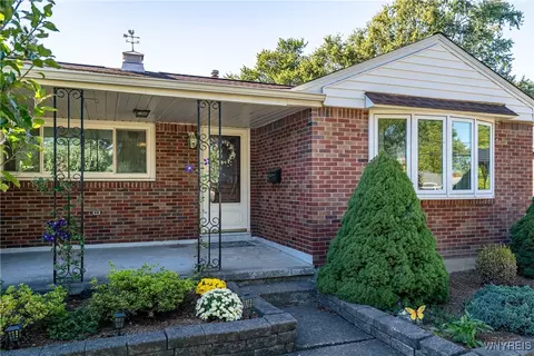 66 Bayberry Ave, West Seneca, NY 14224