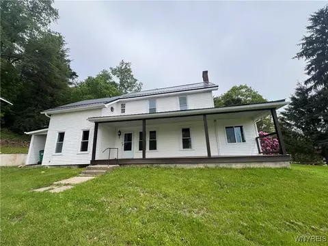 6648 Railroad Ave, Eagle, NY 14024
