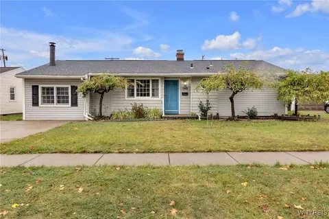 149 Glenhurst Rd, Tonawanda, NY 14150