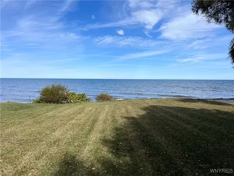 Lake Shore Road, Yates, NY 14098