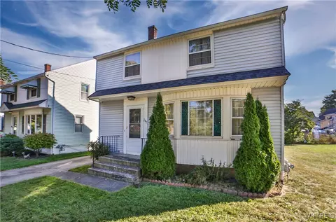 147 76th St, Niagara Falls, NY 14304