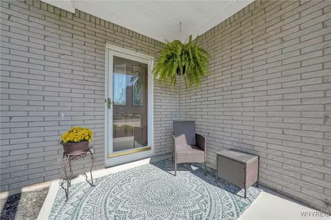 Exterior - 196 Wayside Dr, Depew, NY 14043 photo 2 of 8