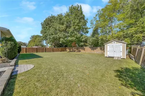 Exterior - 196 Wayside Dr, Depew, NY 14043 photo 7 of 8