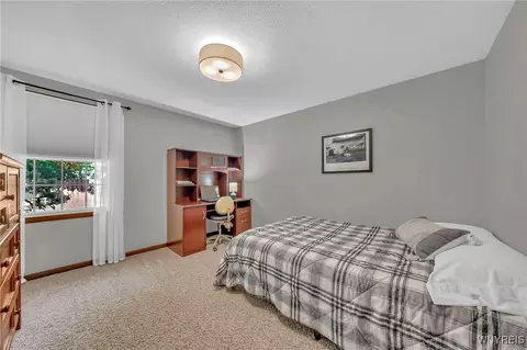 Bedroom - 196 Wayside Dr, Depew, NY 14043 photo 5 of 8