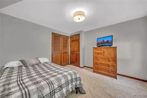 Bedroom - 196 Wayside Dr, Depew, NY 14043 photo 4 of 8