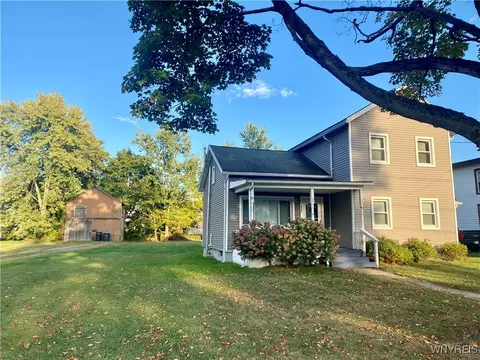 10581 Elm St, North Collins, NY 14111