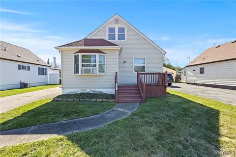 857 French Rd, Cheektowaga, NY 14227