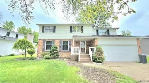 48 Presidio Pl, Amherst, NY 14221