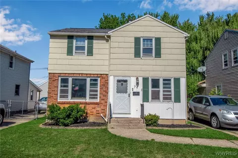 74 Twyla Pl, Buffalo, NY 14223