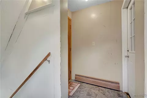 14 Palmer Ave, Delevan, NY 14042 photo 18