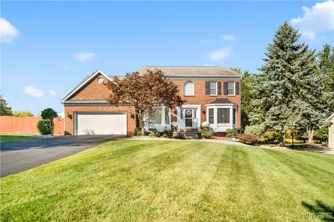 4912 Eastbrooke Pl, Buffalo, NY 14221