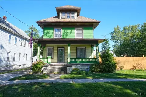 26 Moeller St, Buffalo, NY 14211