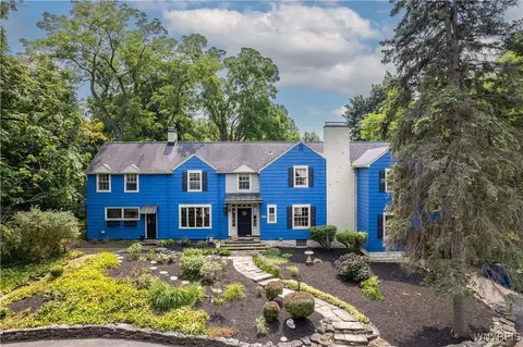 5773 Sheridan Dr, Amherst, NY 14221