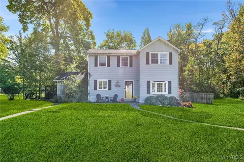 1411 S Creek Rd, Evans, NY 14047