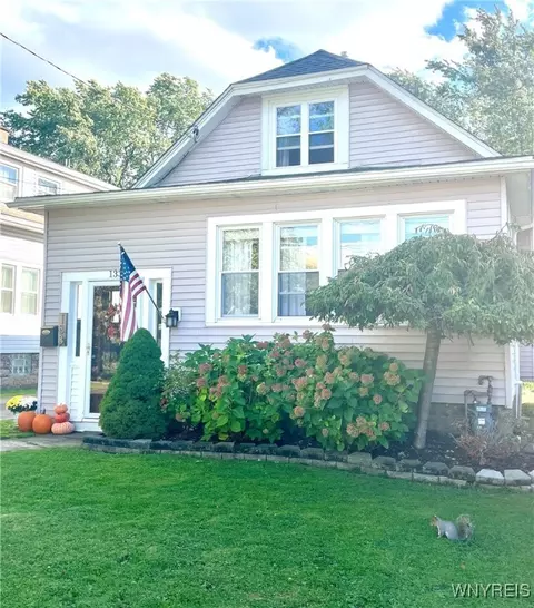 133 Hollywood Ave, Buffalo, NY 14220