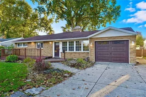 144 Heritage Rd, Tonawanda, NY 14150