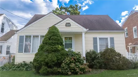 2219 Forest Ave, Niagara Falls, NY 14301