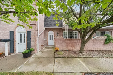 4583 Chestnut Ridge Rd #3, Amherst, NY 14228