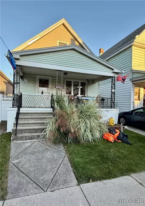 217 Weiss St, Buffalo, NY 14206