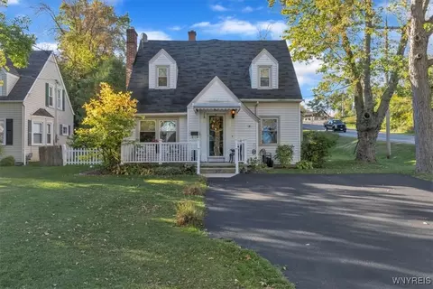901 Onondaga St, Lewiston, NY 14092