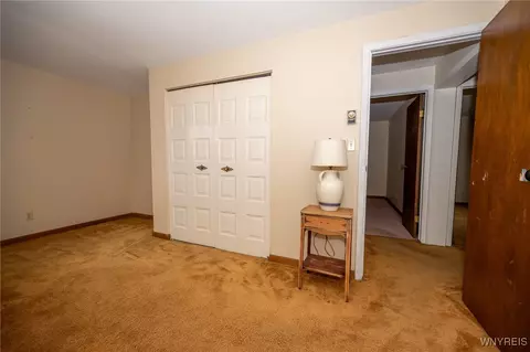 Bedroom - 10801 Crump Rd, Holland, NY 14080 photo 3 of 6