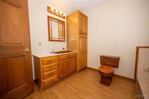 Bath - 10801 Crump Rd, Holland, NY 14080 photo 4 of 4