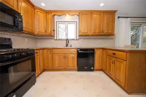 Kitchen - 10801 Crump Rd, Holland, NY 14080 photo 2 of 2