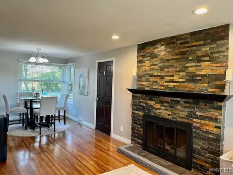 355 Maple Rd, Amherst, NY 14221 photo 6