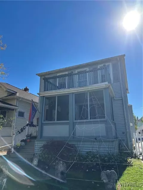 84 N End Ave, Buffalo, NY 14217