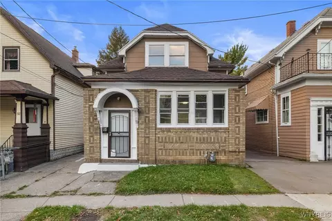 94 Keystone St, Buffalo, NY 14211
