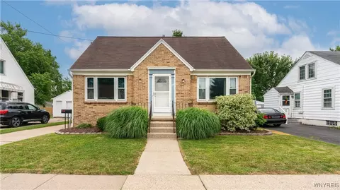 191 Chapel Ave, Cheektowaga, NY 14225