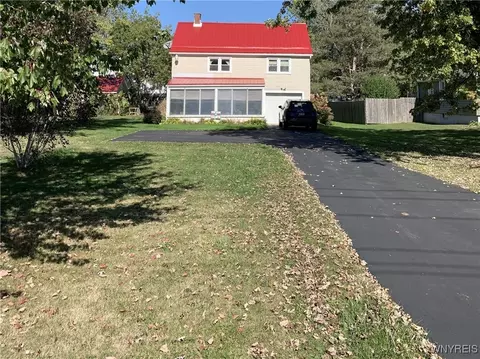 1291 Bullis Rd, Elma, NY 14059