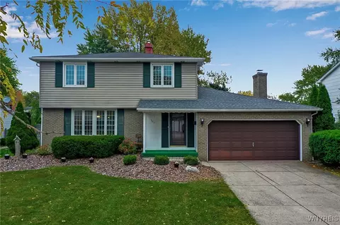 363 Sagewood, Amherst, NY 14221